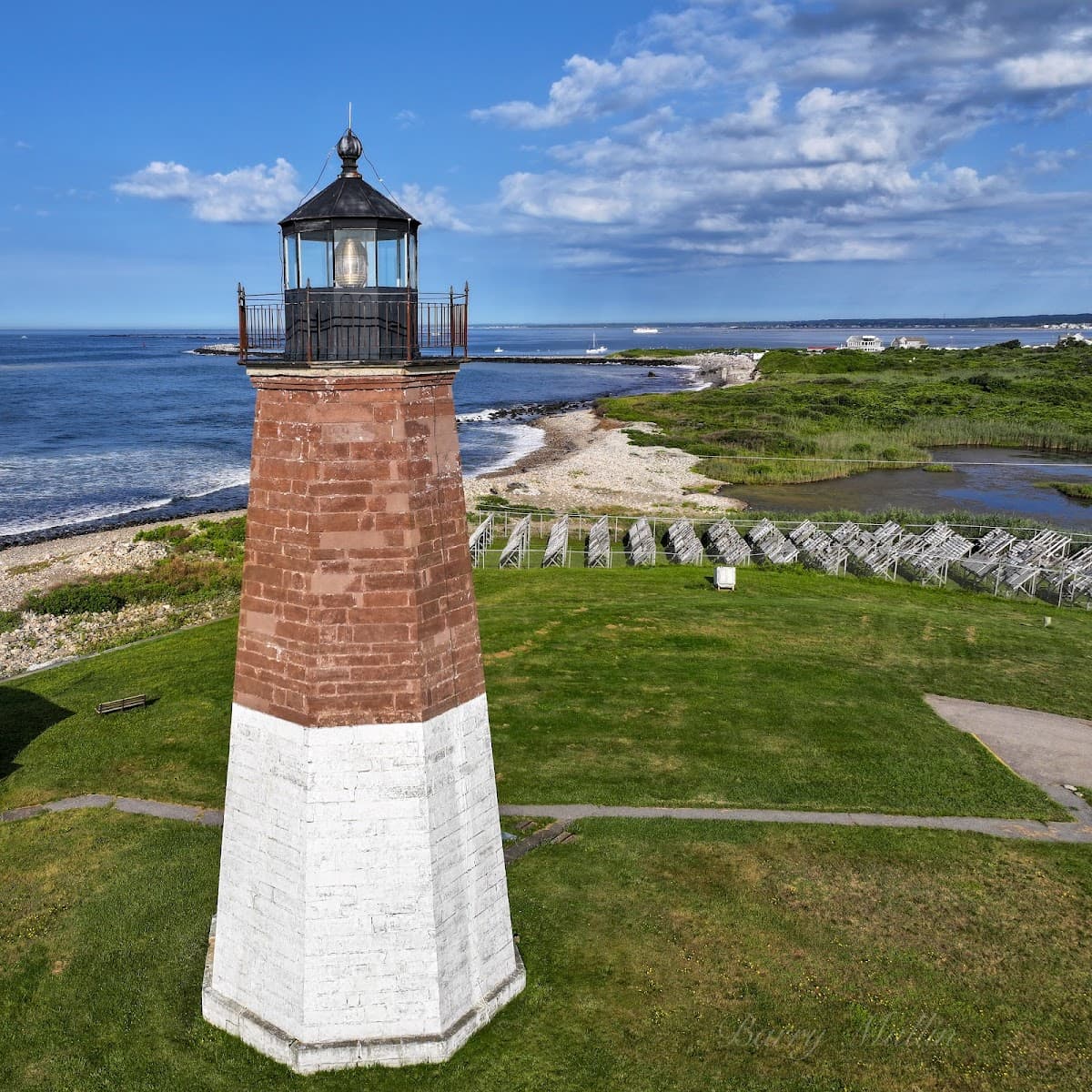 Lighthouse (Point Judith) surf spot