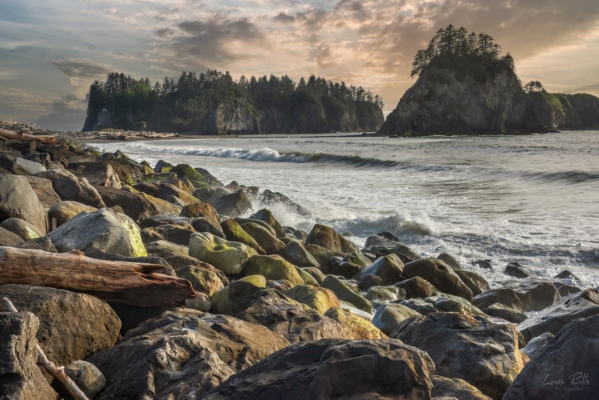 Rialto Beach surf spot